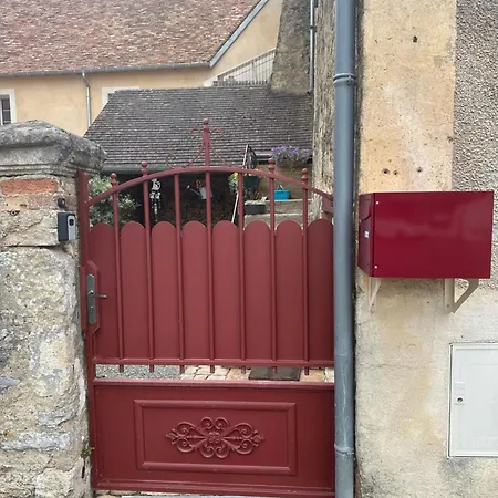 Oda ve Kahvaltı Cite De Caractere Medieval Fresnay-sur-Sarthe
